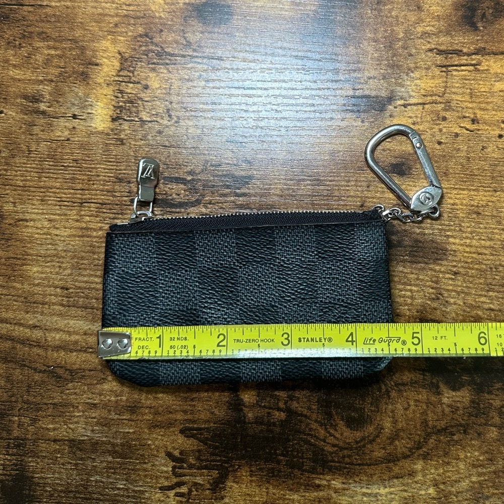 Louis Vuitton Damier Graphite Key Pouch - Picture 12 of 16